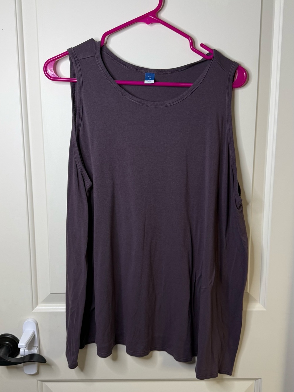Old Navy Sleeveless Luxe Tank Top - Plum 2X